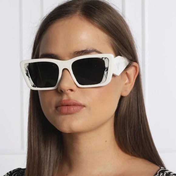 Excluded Prada Sunglasses, New 315 - Picture 8 of 8